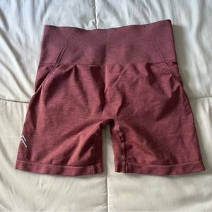 Effortless Seamless Shorts in Berry size M